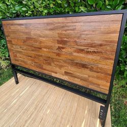 Pier 1 Queen Headboard 