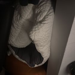 Queen Size Mattress Topper 