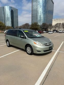 2010 Toyota Sienna