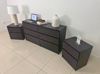 Dresser and 2 nightstands - Cómoda y 2 mesitas de noche