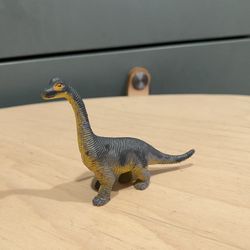 Brachiosaurus dinosaur mini figurine Vintage 1993