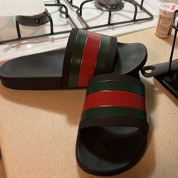 Men Gucci Size 10