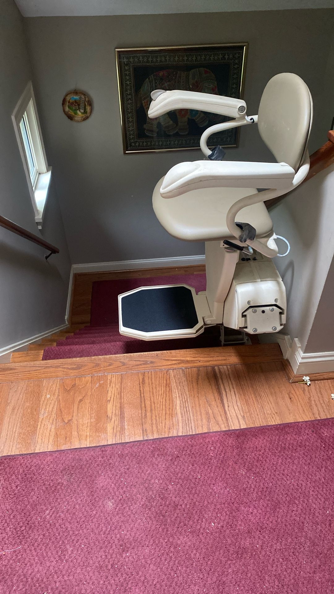E Electric stair climber for elderly or impaired. There’s two railings before perfectly well well maintained asking 1000.