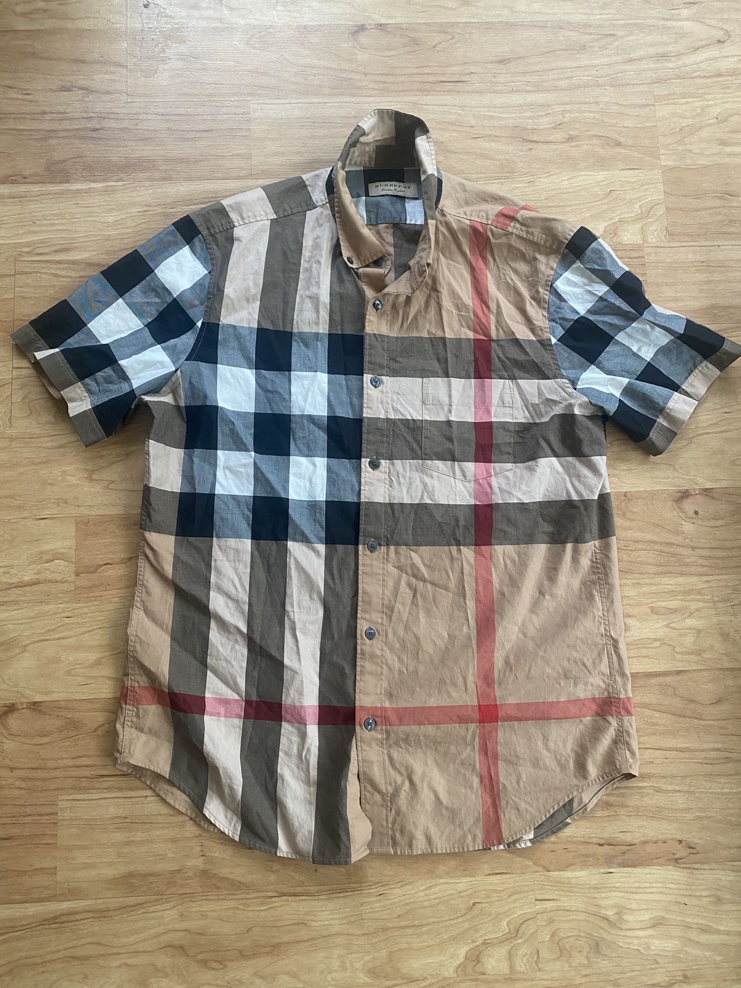 Burberry Button Up