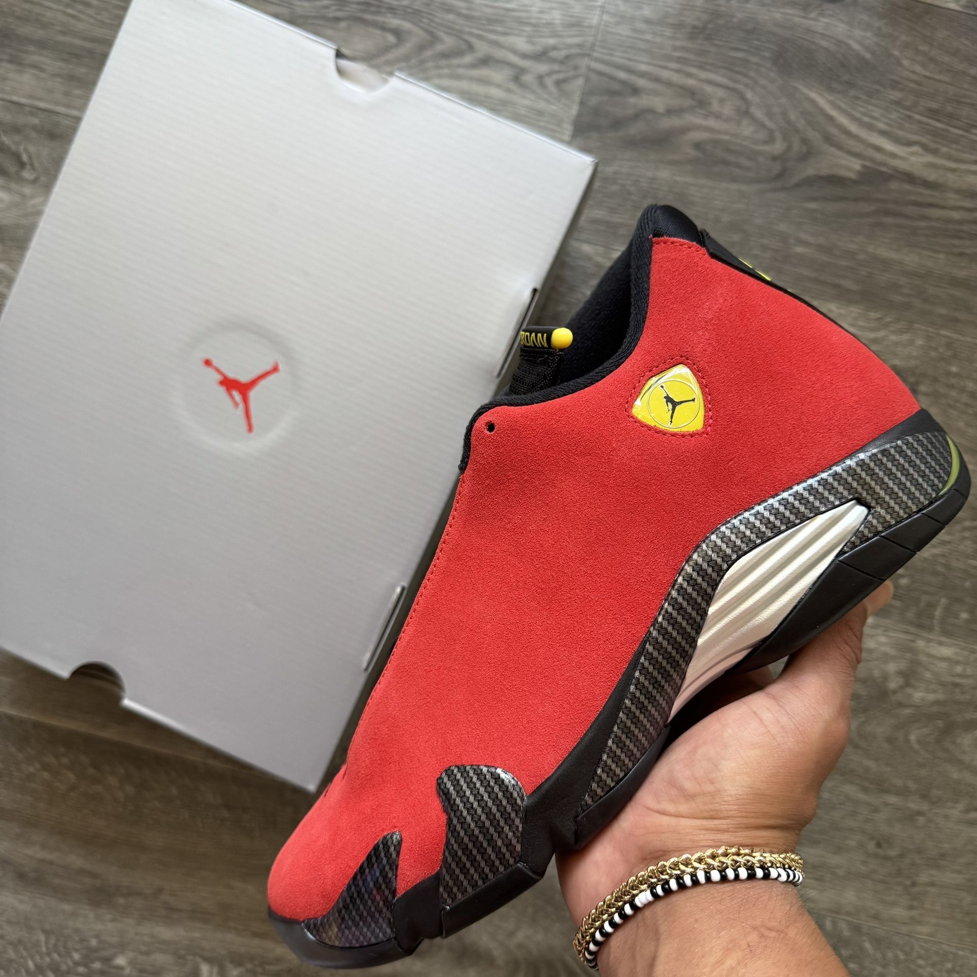Air Jordan 14 Retro ‘Ferrari’ (size 11)