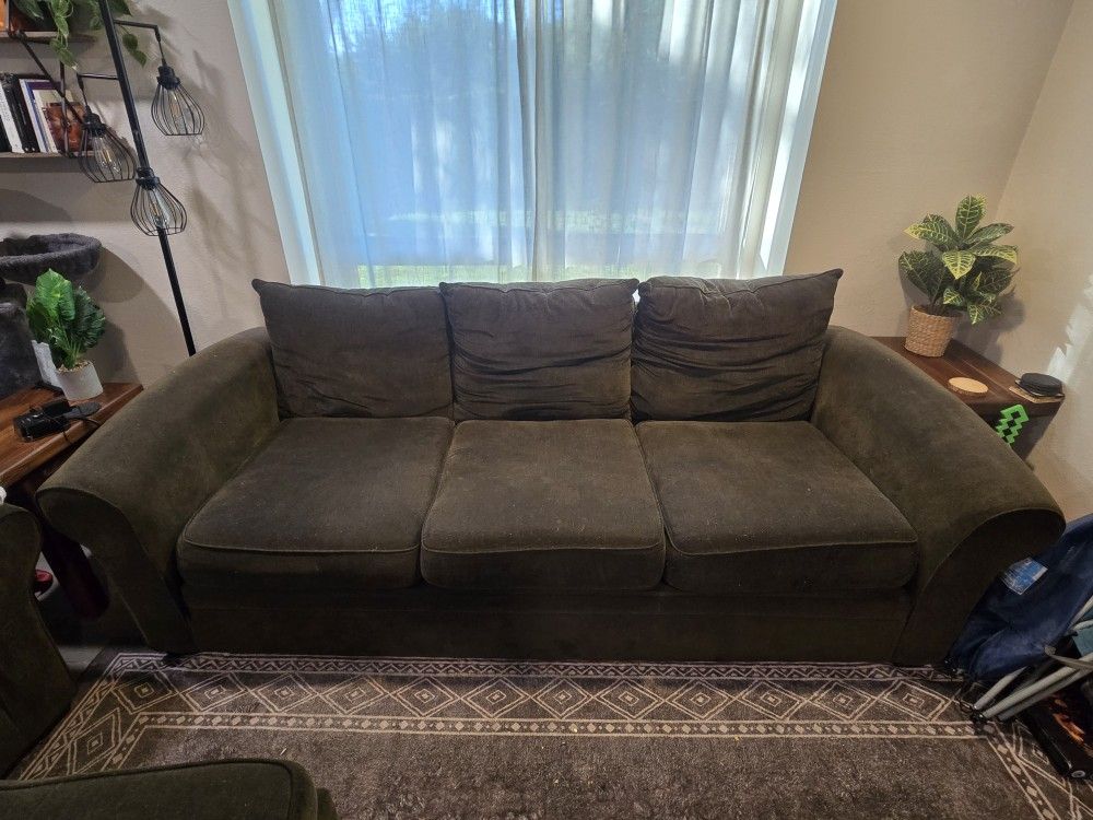 Free Couch