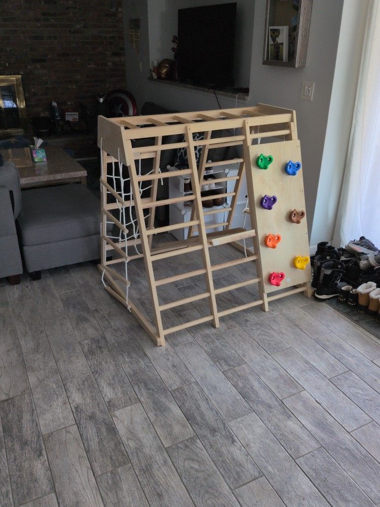 Kids Wooden Indoor Jamboree