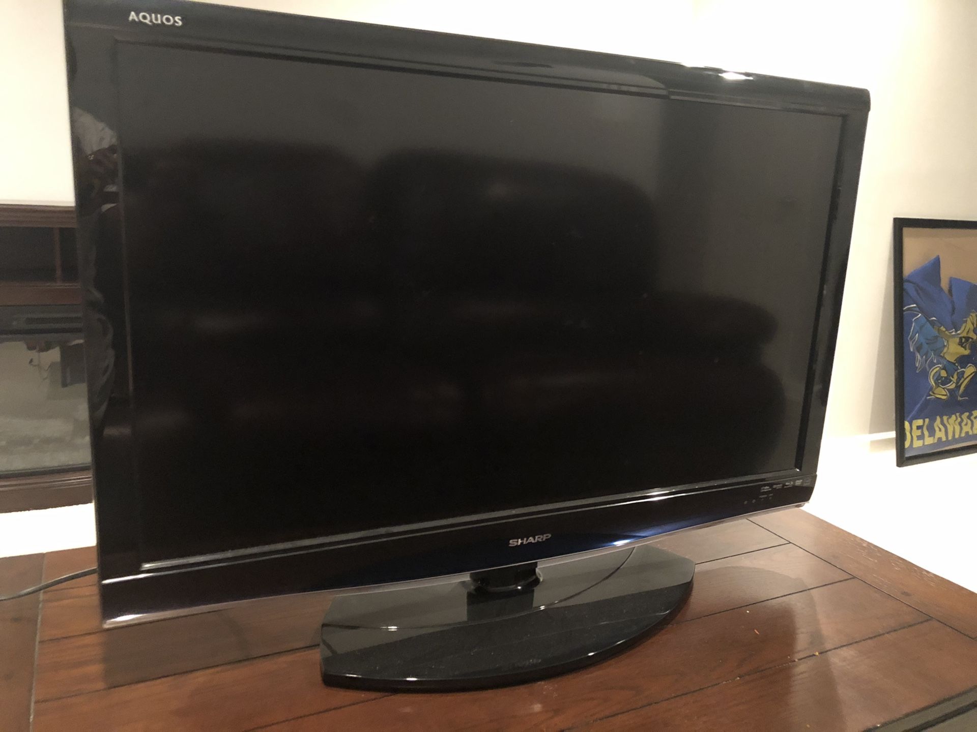 40 inch Sharp TV