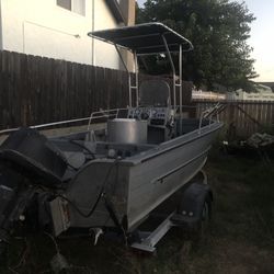 18ft Aluminum Center Console And Trailer