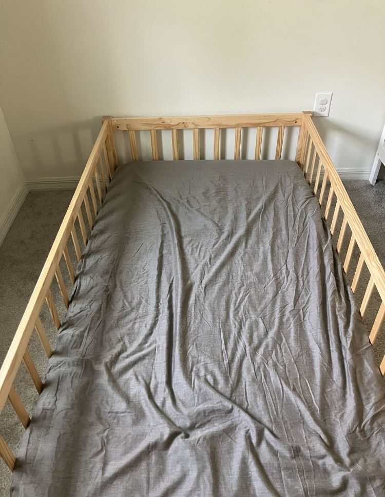 Twin Floor Bed And Mattress