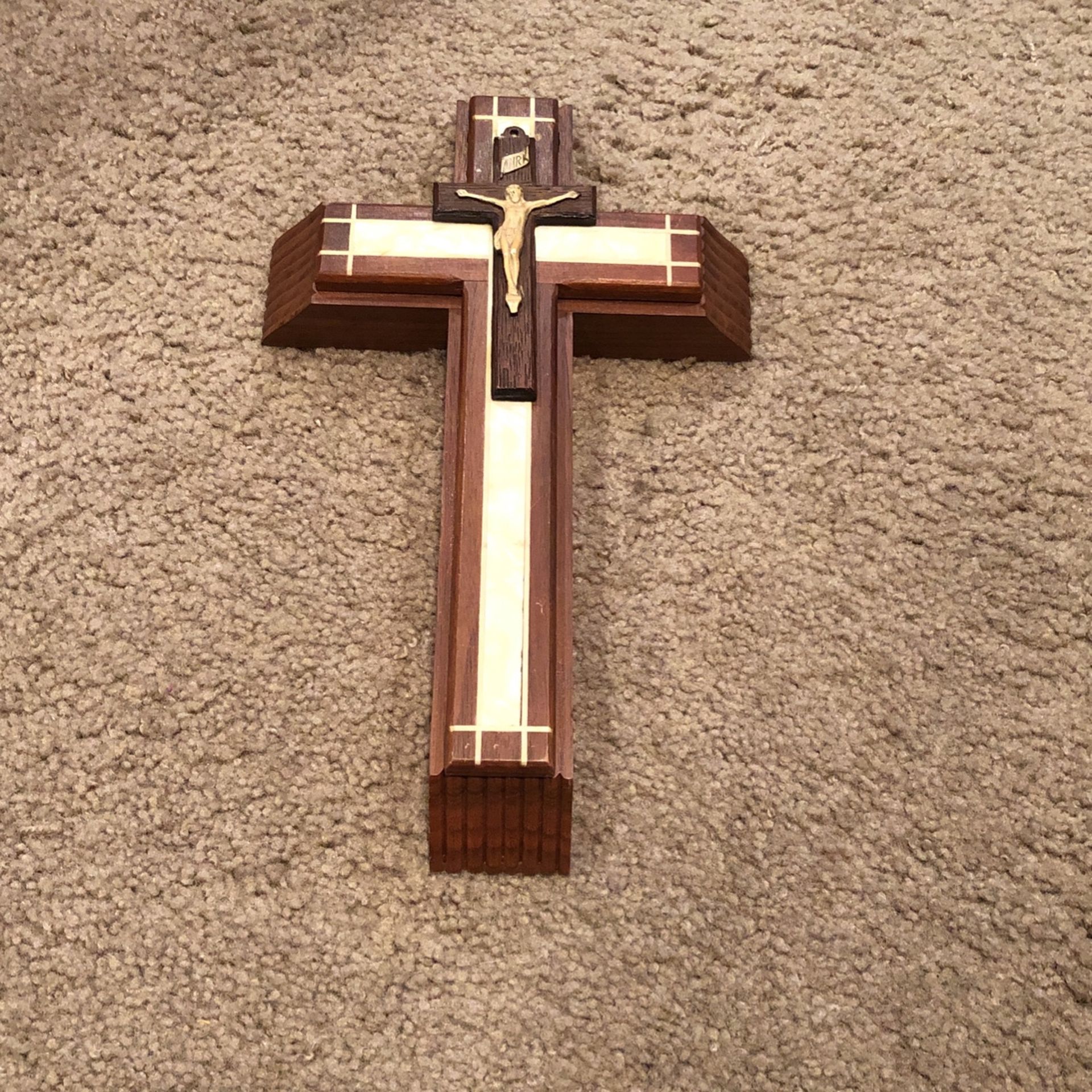 Vintage Sick Call Crucifix Set Walnut Wood Mother Of Pearl