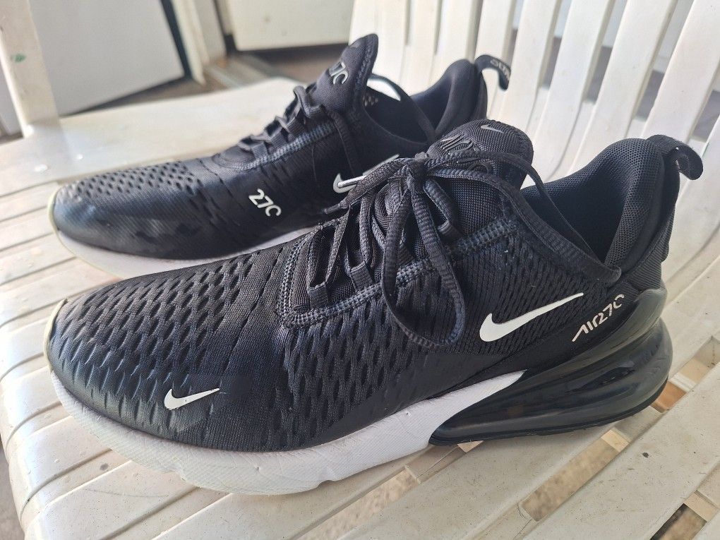 Nike Air Max 270  Men's  9.5