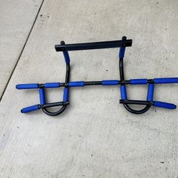 Door Pull-up Bar 