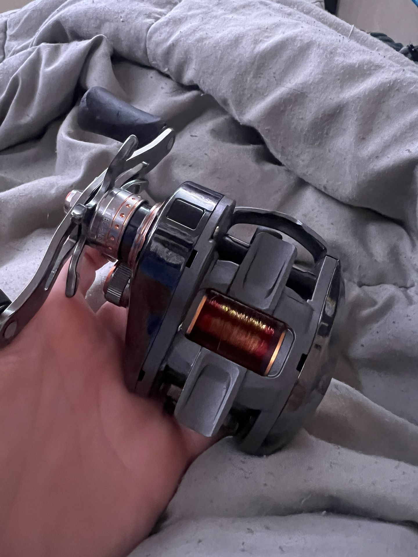 Johnny Morris Bait Caster