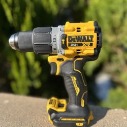 Dewalt XR Hammer Drill (anti Rotation)