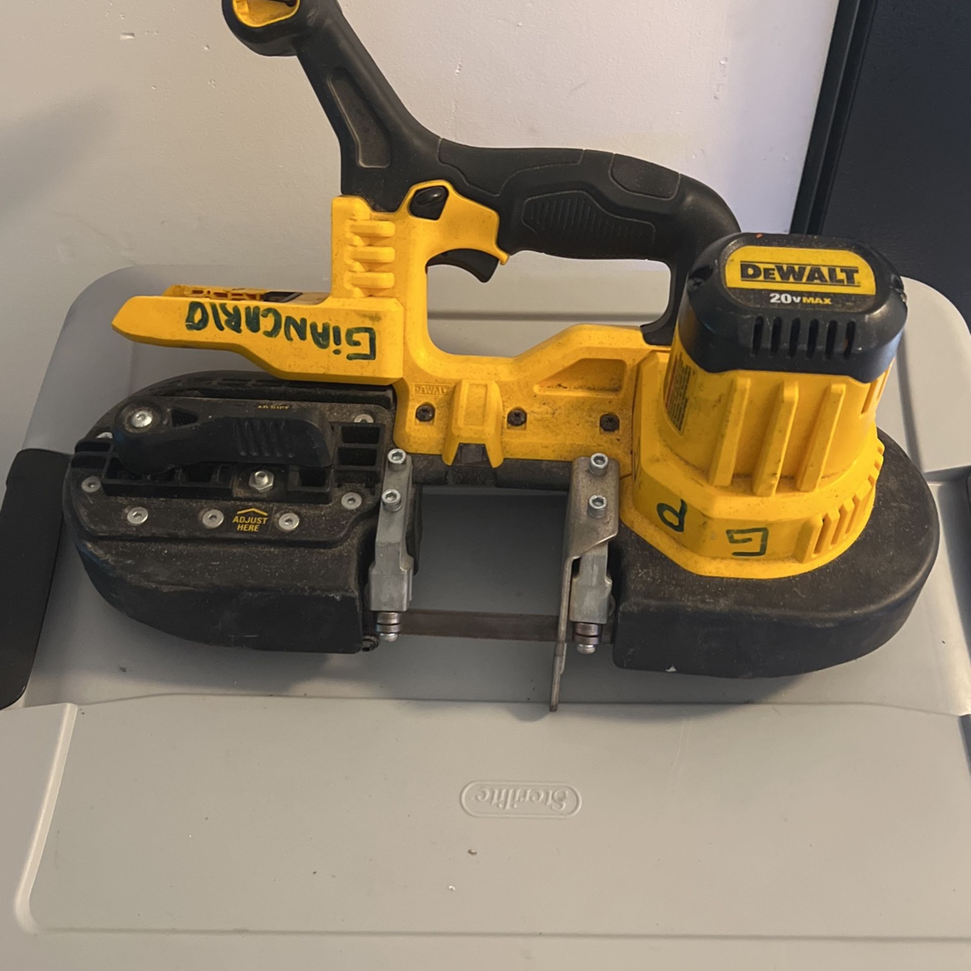 cordless band saw dewalt dcs371 for Sale in Miami, FL OfferUp