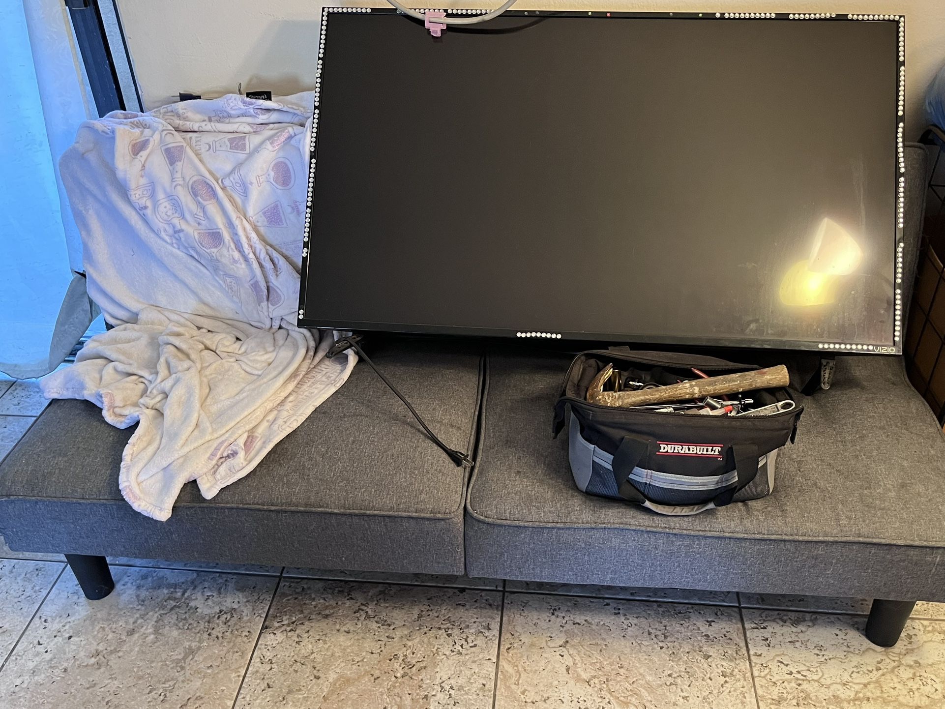 Free Couch 