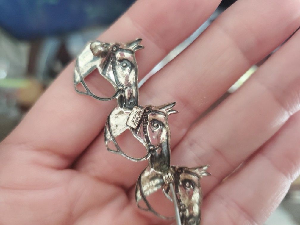 Vintage Sterling Silver Brooch