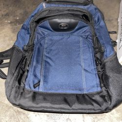 backpack 