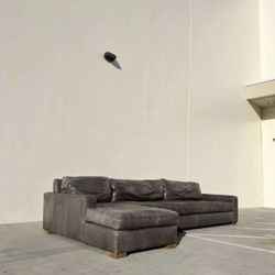 Restoration Hardware Maxwell Leather Sofa (Extra Wide)