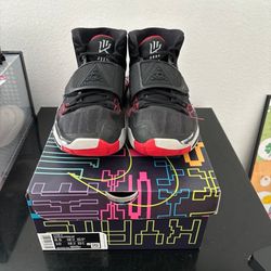 Nike Kyrie Irving Bred (Black/Red)