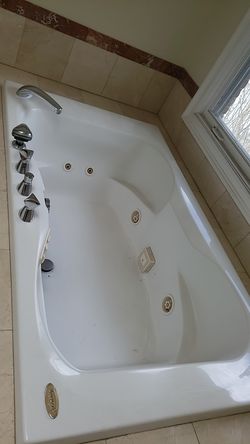 Jacuzzi