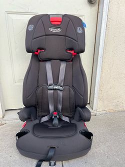 Graco Harness Booster Car Seat