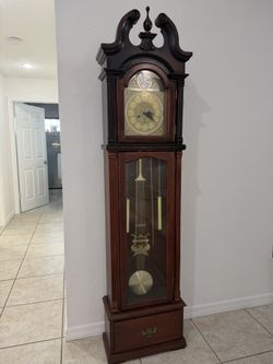 Grandfather Clock – Tempus Fugit – 6ft 4in