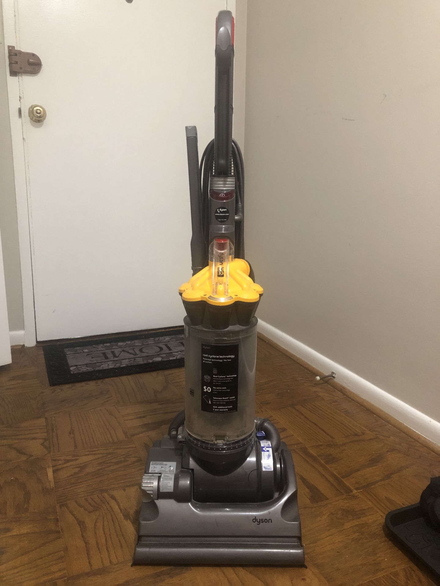 Dyson Vacuum Model DC33