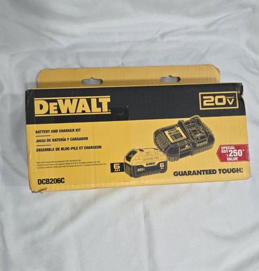 🚨For Sale: DEWALT DCB206C 20V MAX 6.0Ah Battery Pack & Charger Kit! 🚨