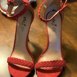 Red Heels Like New