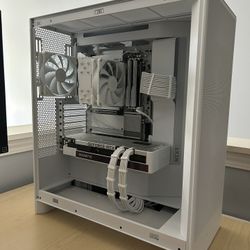 Ryzen 7600X + RTX 3070 Ti All-white Gaming PC