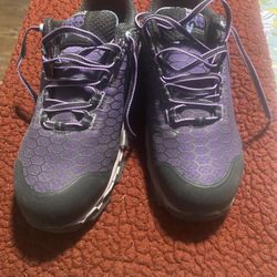 Composite Toe Timberline Women’s Shoes Size 10