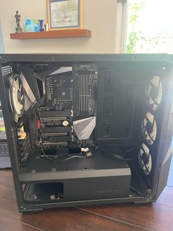 Cooler Master Case with X570 motherboard