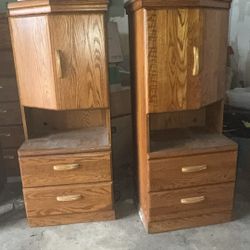 Solid Oak 6 Piece Bedroom Set $250