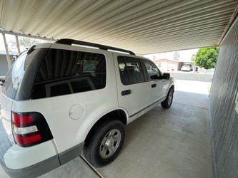 2006 Ford Explorer
