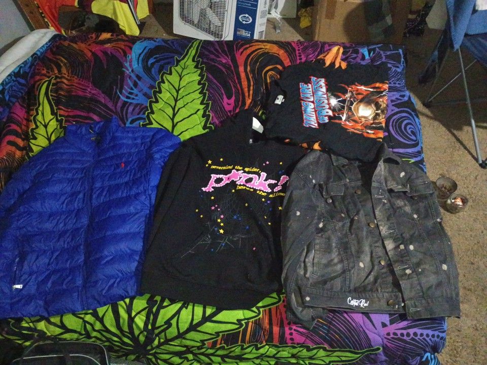 Jackets & Hoodie