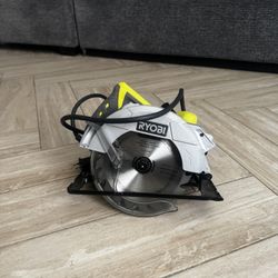 Saw