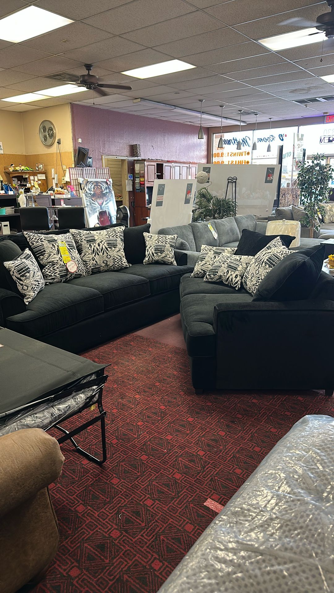 2pc Sofa And Love Seat Set