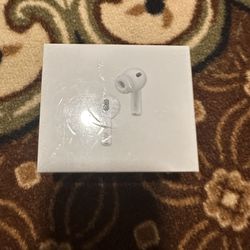 brand new never used AirPods Pro 3 legit 