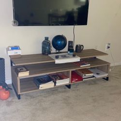 Table Night TV 