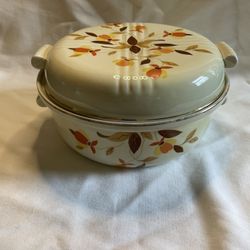 Hall Jewel Tea Autum Leaf, 8” casserole with lid