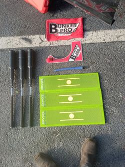 Divot Boards and golf training aids