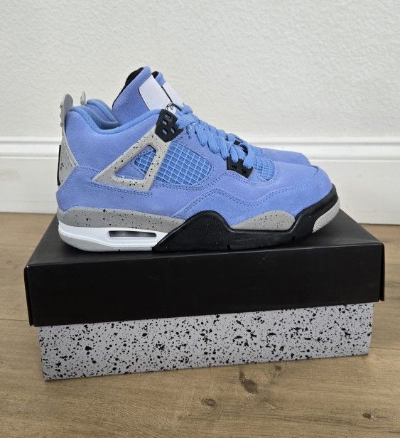 For Sale:
Brand New Never Worn Nike Air Jordan 4 Retro University Blue size 5y / 6.5 womens