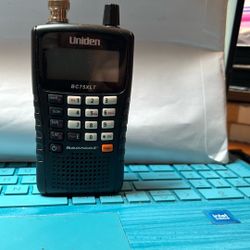 Uniden Handheld Scanner