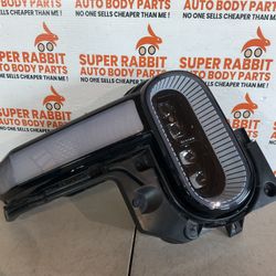 2021 RIVIAN R1T R1S Passenger FULL LED Headlight COMPLETE GREAT😎 ORIGINAL 2023