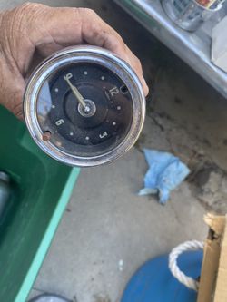 52 Chevy dash clock