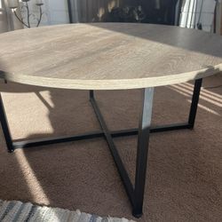 Circular Coffee Table 