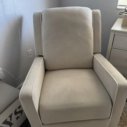 Rocking Chair/ Recliner
