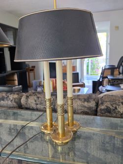 Vintage Authentic mid-century Stiffel Brass Bouillotte Lamp.